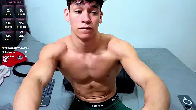Luke_Muscle: онлайн-секс-чат