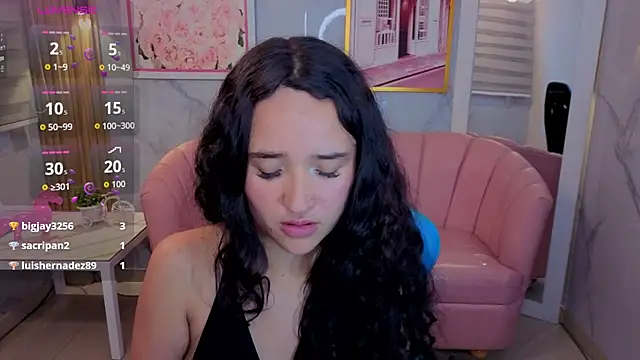 צ'אט XXX בשידור חי של bella_vibess_s