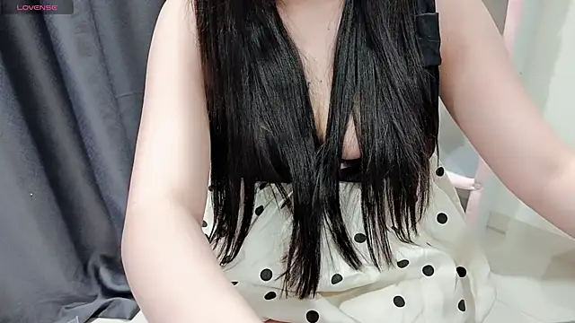 Ari-sweety Adlı Modelin Canlı XXX Sohbeti
