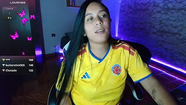 Camila_IRoose live XXX chat