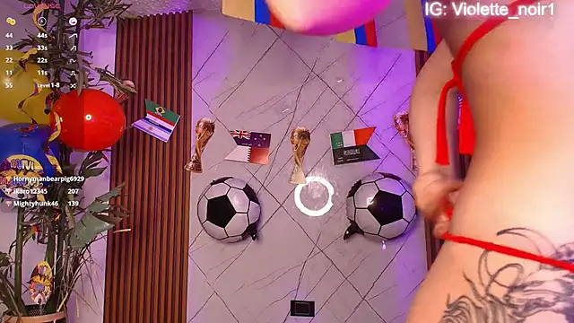 XXX chat uživo modela Violette_Noir