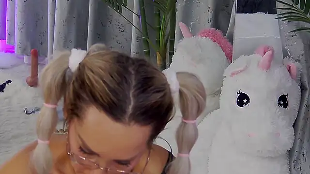 IsabelleEthan XXX чат на живо