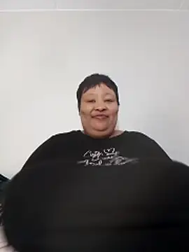 nancy111 Live XXX-Chat