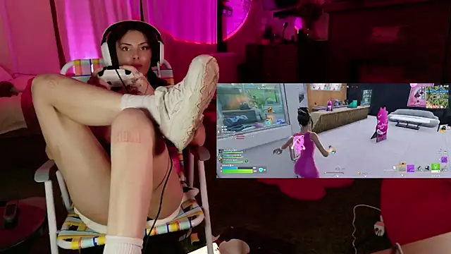 Czat XXX na żywo – GennaJames