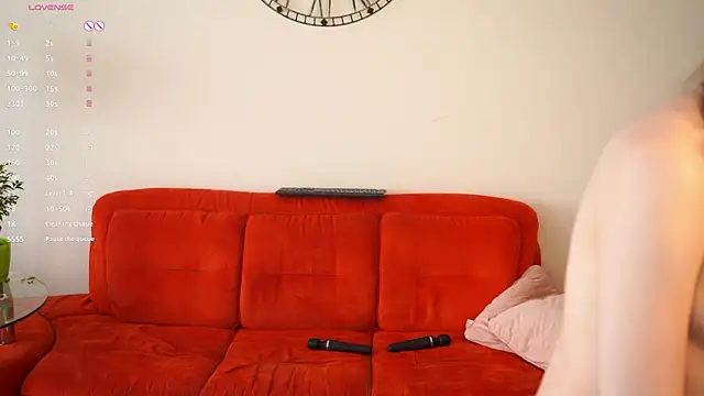 JaneUbry Adlı Modelin Canlı XXX Sohbeti