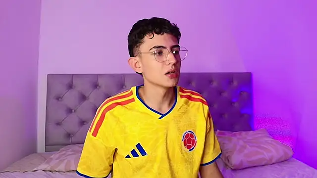Eithan__wolfn Live XXX chat