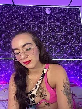 MelanyyJhonson15 live XXX chat