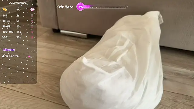 weshycouple's Live XXX Chat