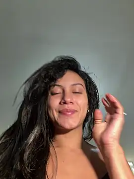 Kittybangerangbang's Live XXX Chat