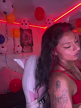 Chat +18 de SamathaMay ao vivo