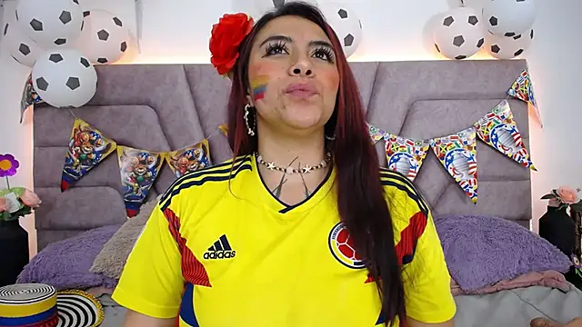 Chat +18 de Jessica_Kraftt ao vivo
