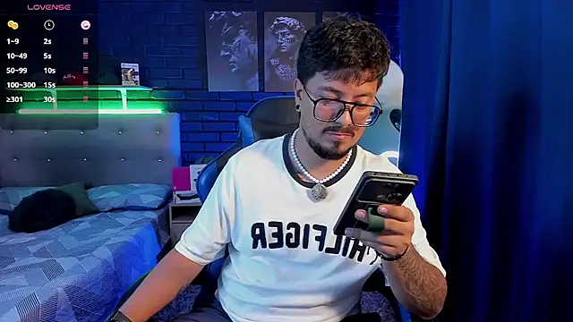 DaviidEvans_ – Naživo XXX chat