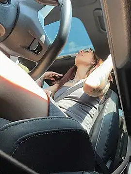 Czat XXX na żywo – Charming_Ritta