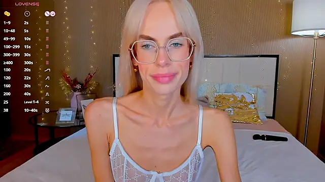 bellatip live XXX chat