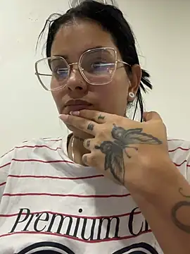 צ'אט XXX בשידור חי של ANNA_NASTY_TABOO