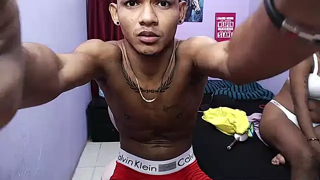 Chatroom XXX en direct de black_twinks