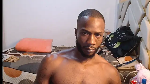 XXX chat uživo modela laaspri