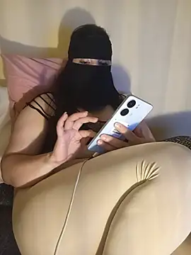 LONA-_- live XXX chat