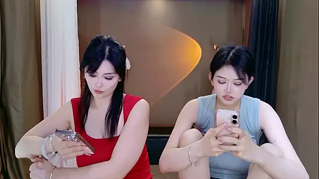 Banana-Milk69 live XXX chat