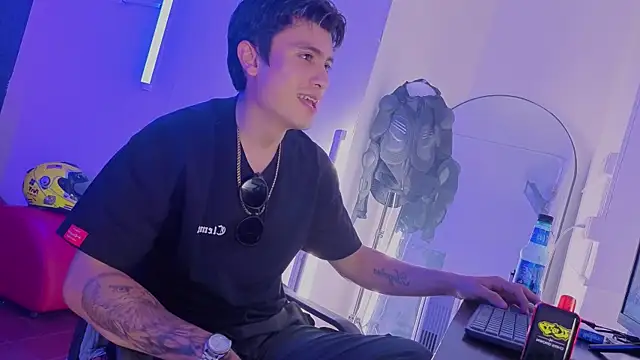 angel_still_ live XXX chat