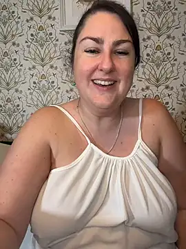 Lacey_BBW Chat XXX in diretta