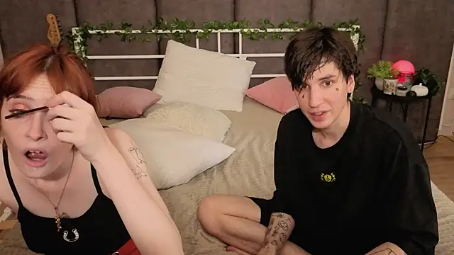 Danny_loves_Mary: απευθείας συνομιλία ΧΧΧ