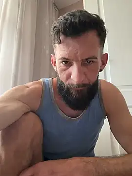 Michel_huge's Webcam Show