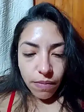 CasiTuya's Live XXX Chat