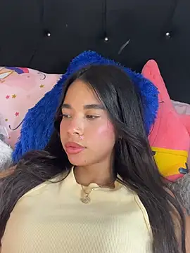 Milleradhara24 Live XXX-Chat