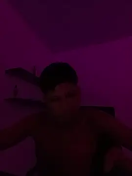 3hornys-straights Live XXX-chat