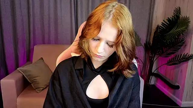 AliceJohansone's Live XXX Chat