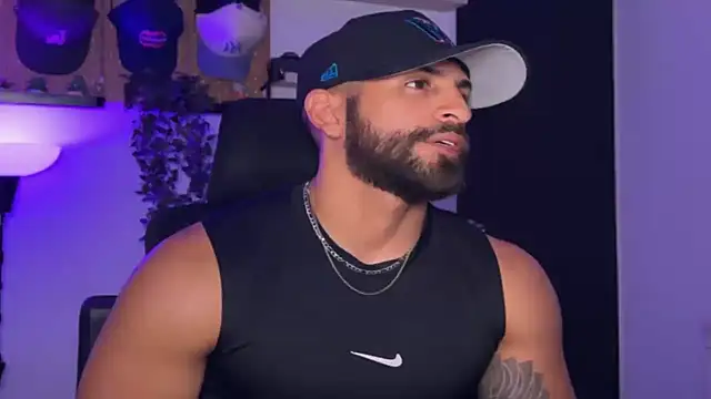 Chat +18 de SamDornan51 ao vivo