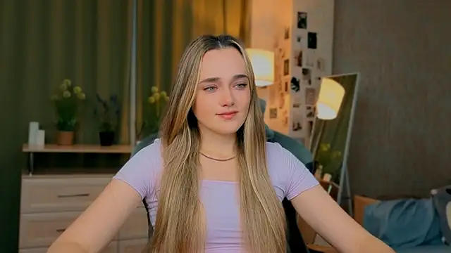 earthfantasyy's Live XXX Chat