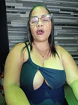 Angie_milf50 – Naživo XXX chat