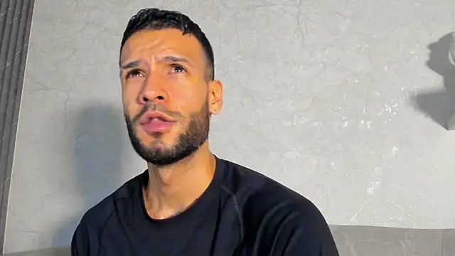 Jacob_Benelli Chat XXX in diretta