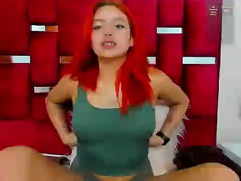 XXX chat uživo modela KayleeMei