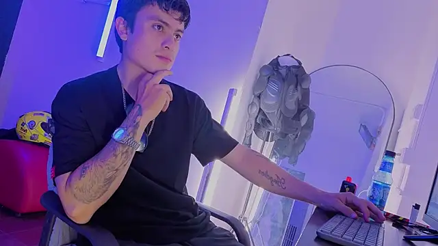 Онлайн чат XXX angel_still_