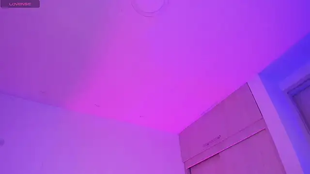 _HellEnd_'s Live XXX Chat