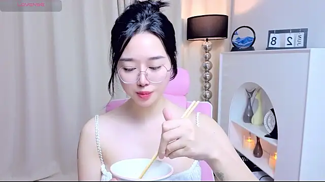 miuu6868's Live XXX Chat