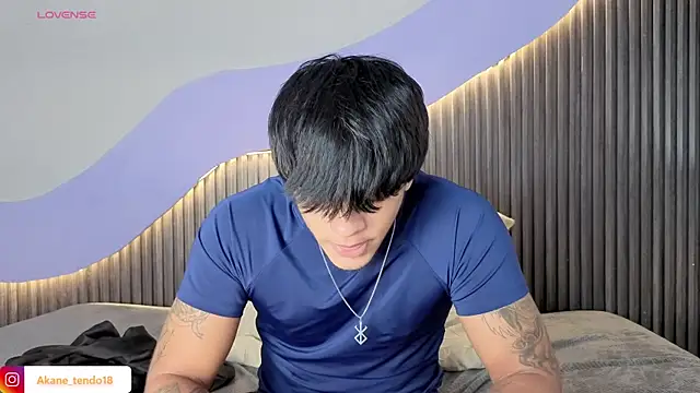 Chat +18 de LuciferM_Star ao vivo