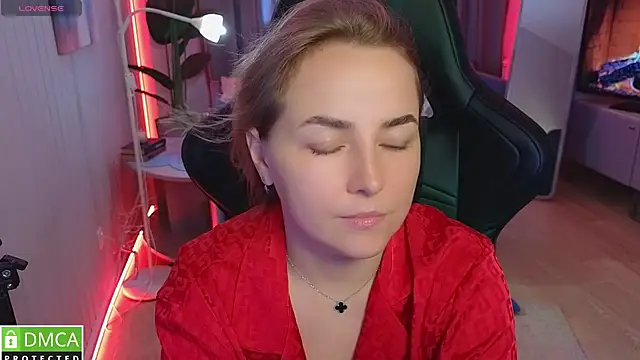 Mira_Mermayd Chat XXX in diretta