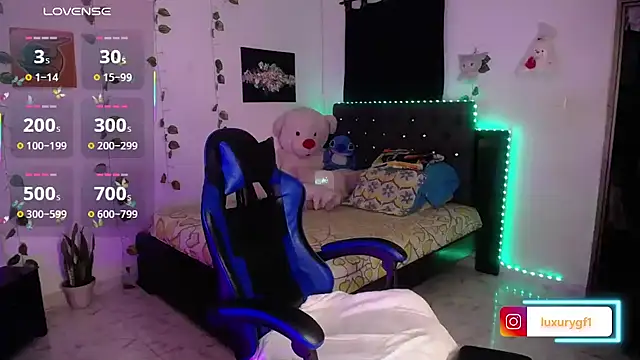 Živý XXX chat Pocahontaslovex