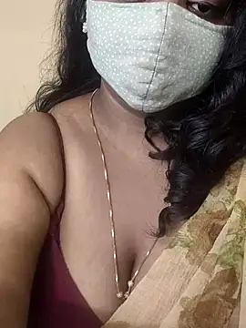 Yoursriya25 live XXX chat