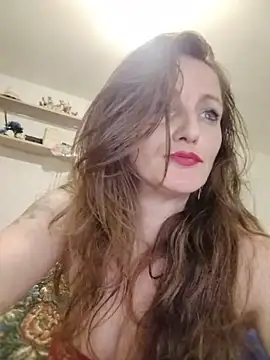 CrazyMaya39 – Naživo XXX chat