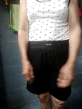 phlin1 live XXX chat