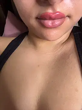 Chat +18 de Miss_nana ao vivo