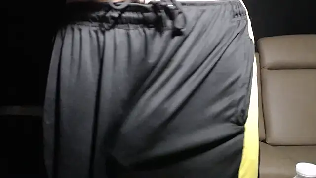 ThickD2C: απευθείας συνομιλία ΧΧΧ