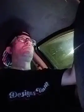 צ'אט XXX בשידור חי של crazycam619