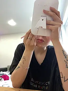 CindyMil Live XXX-chat