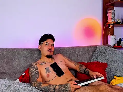 Chat +18 de Austin_Rayne ao vivo
